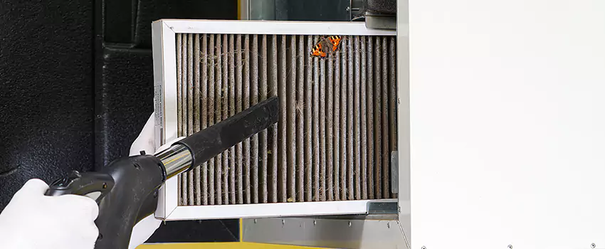 Clogged Air Duct Cleaning Process in Palm Harbor, FL